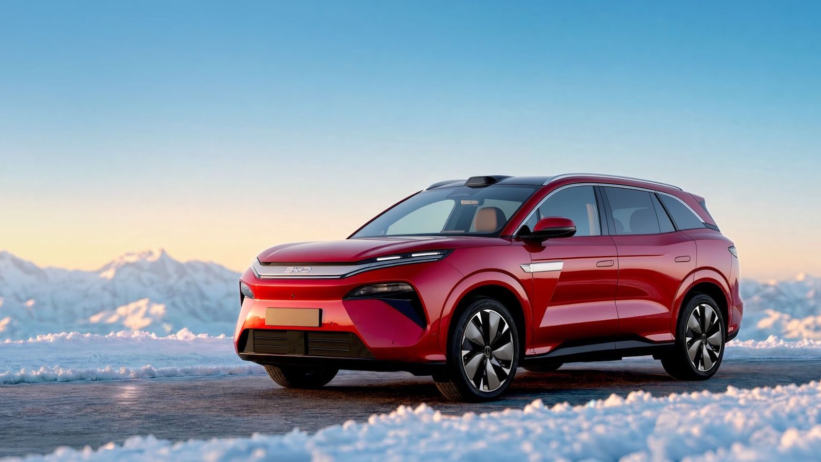 Νέο BYD Atto 8: 7θέσιο ηλεκτρικό SUV με 775 PS που φορτίζει σε 9 λεπτά